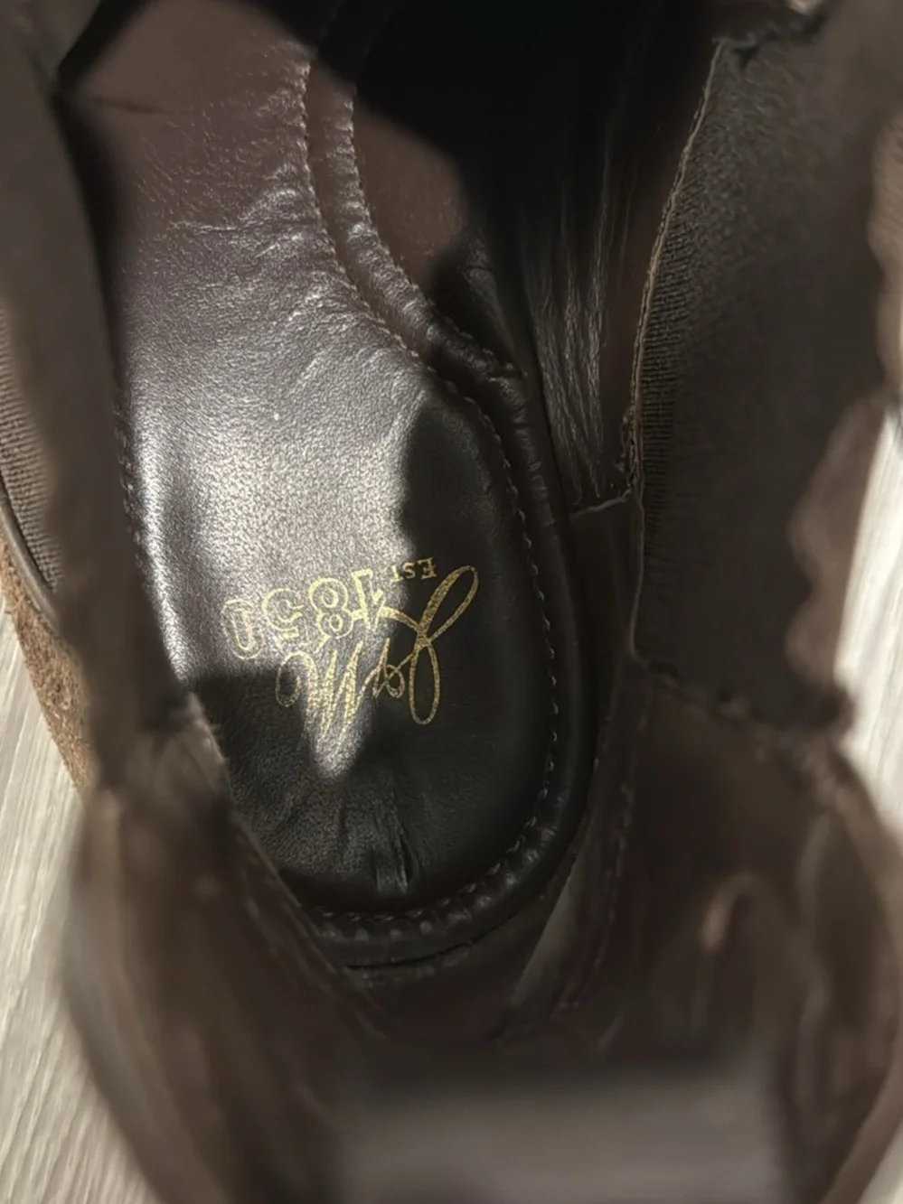 Johnston & Murphy men suede